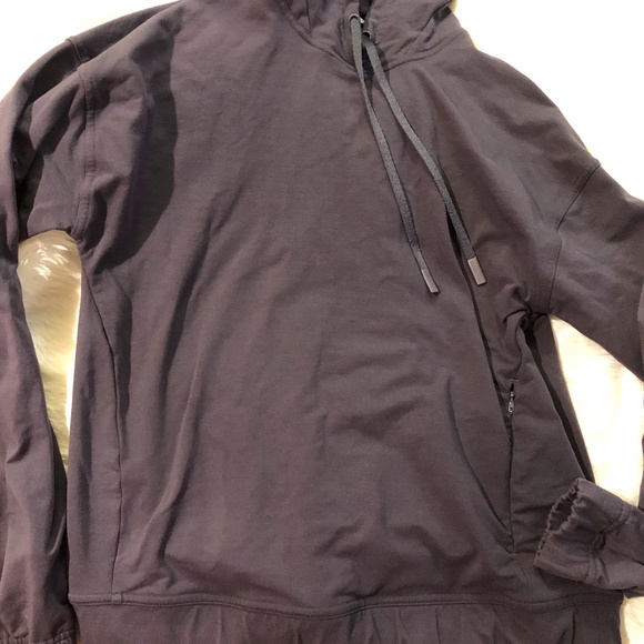 lululemon athletica Sweaters - Lululemon Hoodie